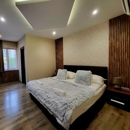 Ven Diofa De Lux Panzio Bed & Breakfast Szeged Ngoại thất bức ảnh